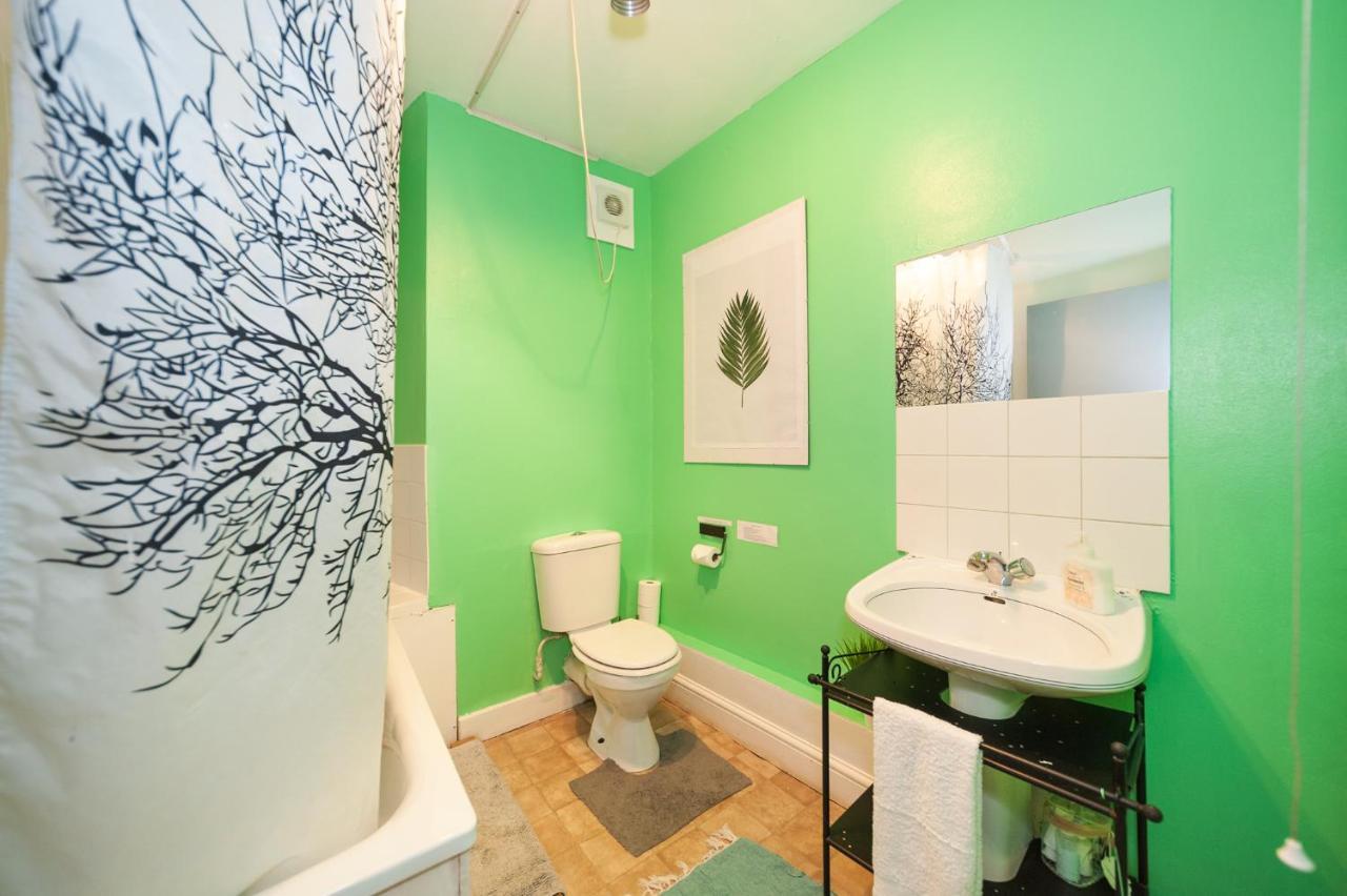 2 Bedroom Roof Terrace With Sauna Jakuzzi And Outdoor Cinema Apartamento