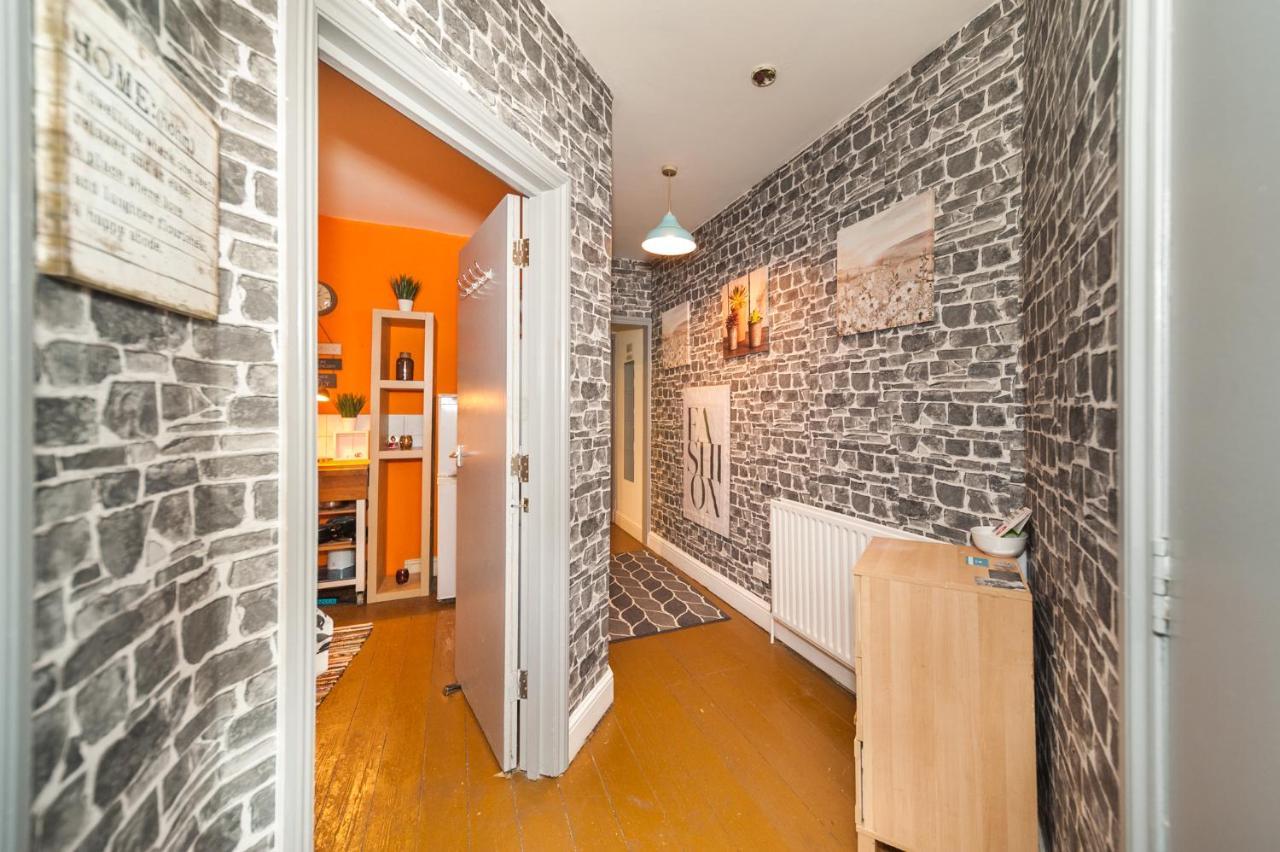 2 Bedroom Roof Terrace With Sauna Jakuzzi And Outdoor Cinema Apartamento Londres