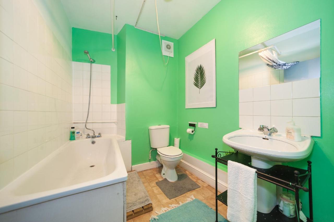 Apartamento 2 Bedroom Roof Terrace With Sauna Jakuzzi And Outdoor Cinema
