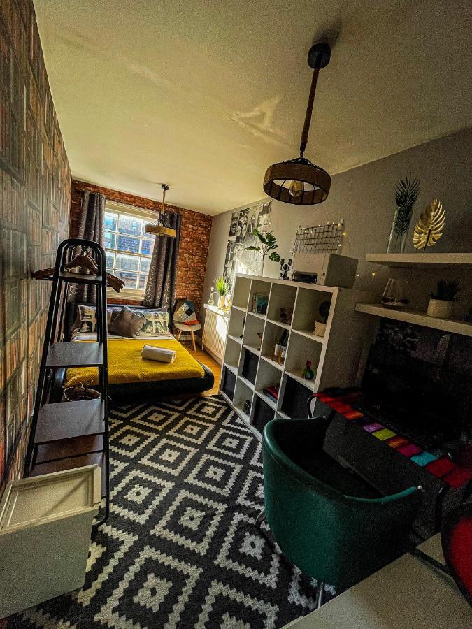 2 Bedroom Roof Terrace With Sauna Jakuzzi And Outdoor Cinema Apartamento