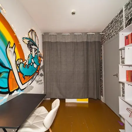 2 Bedroom Roof Terrace Spa With Sauna Plus Jakuzzi And Outdoor Cinema London Exterior photo