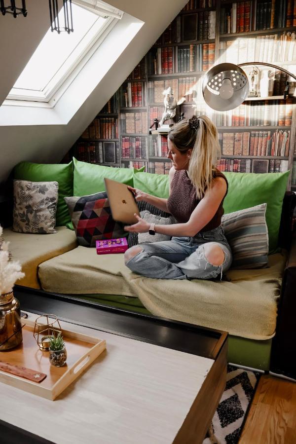 2 Bedroom Roof Terrace With Sauna Jakuzzi&outdoor Cinema Appartement Londen